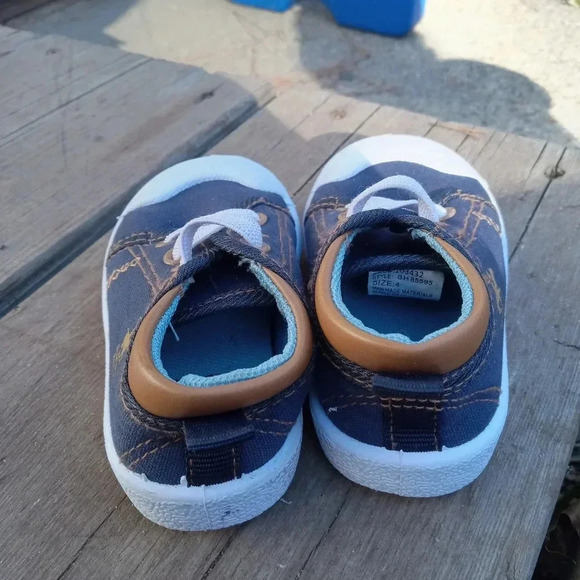 4/$15 Beverly Hills Polo Club Toddler Size 4 Boys Sneakers - Picture 6 of 6
